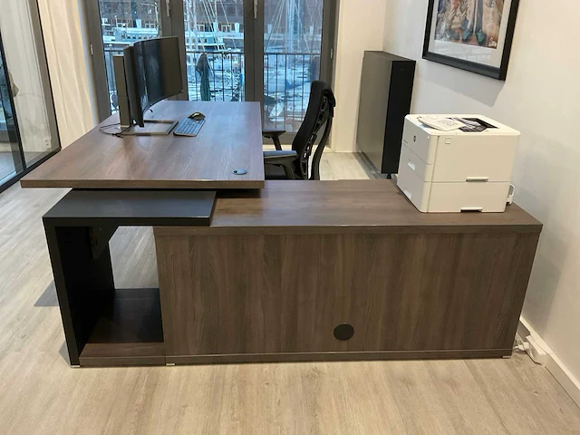 Bureau - afbeelding 8 van  15