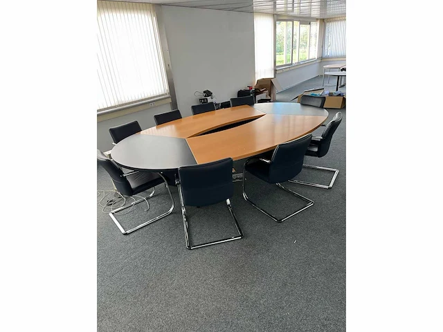Bureau - afbeelding 2 van  3