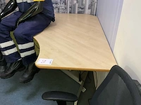 Bureau - afbeelding 3 van  5