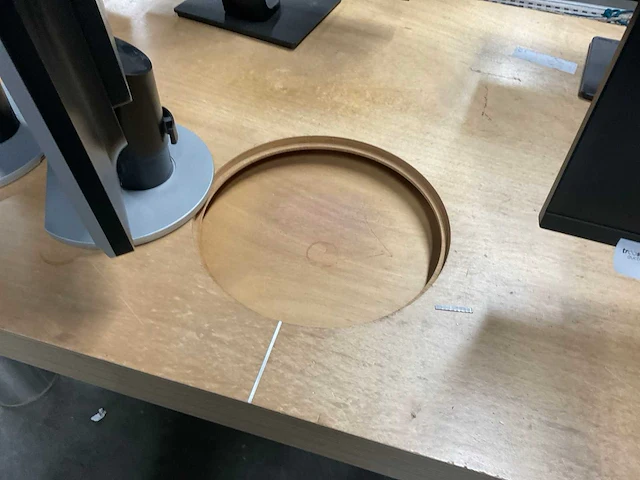 Bureau - afbeelding 7 van  7