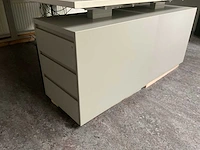 Bureau’s / beeldschermen / archiefkasten - afbeelding 7 van  9