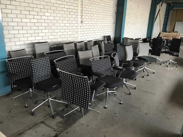 Bureaustoel (33x) - afbeelding 1 van  4