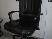 Bureaustoel leer zwart bekleed. margeproduct - afbeelding 2 van  2