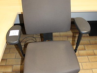 Bureaustoel viasit donkerbruin gestoffeerd. - afbeelding 2 van  2