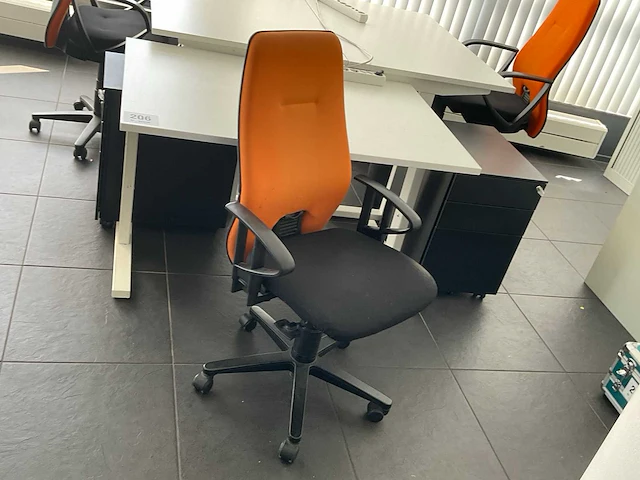 Bureautafel (3x) - afbeelding 6 van  6