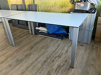 Bureautafel en diversen (2x) - afbeelding 2 van  7
