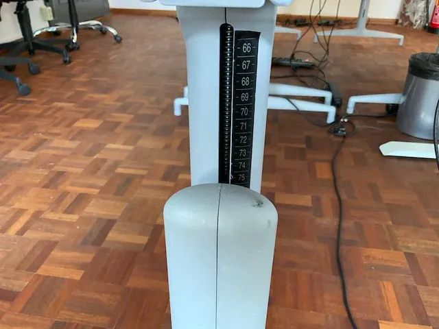 Bureautafel met hp monitoren (3x) - afbeelding 5 van  8