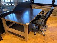 Bureautafel met stoelen (2x) - afbeelding 1 van  2