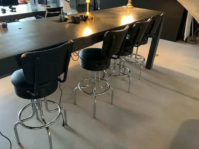 Bureautafel - afbeelding 2 van  10