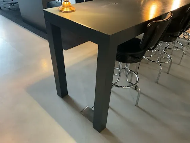 Bureautafel - afbeelding 5 van  10
