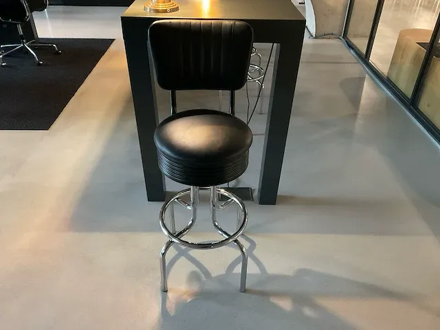 Bureautafel - afbeelding 6 van  10