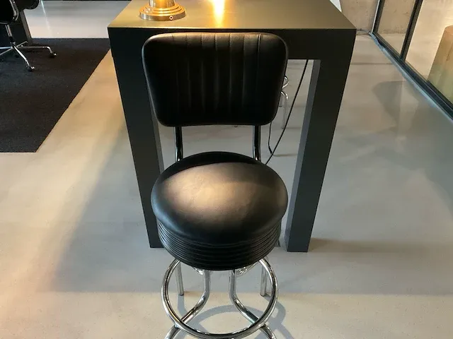 Bureautafel - afbeelding 7 van  10