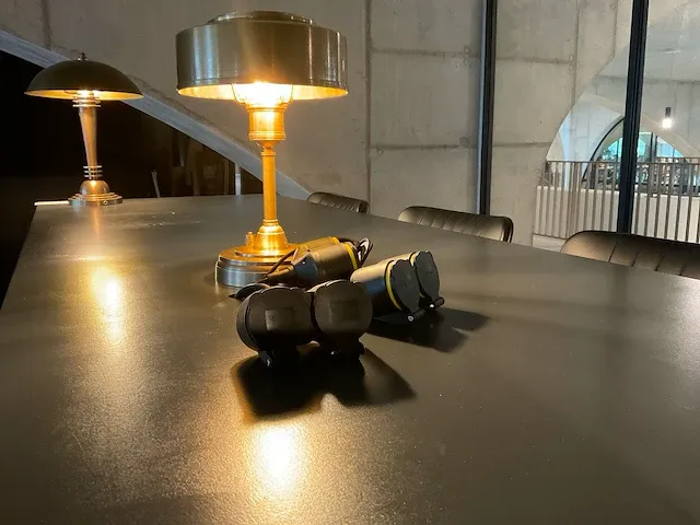 Bureautafel - afbeelding 9 van  10