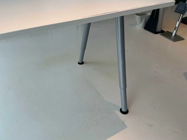 Bureautafel - afbeelding 4 van  4