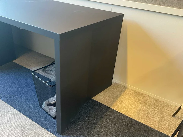 Bureautafel - afbeelding 3 van  6