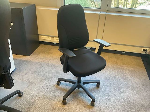 Bureautafel - afbeelding 4 van  6