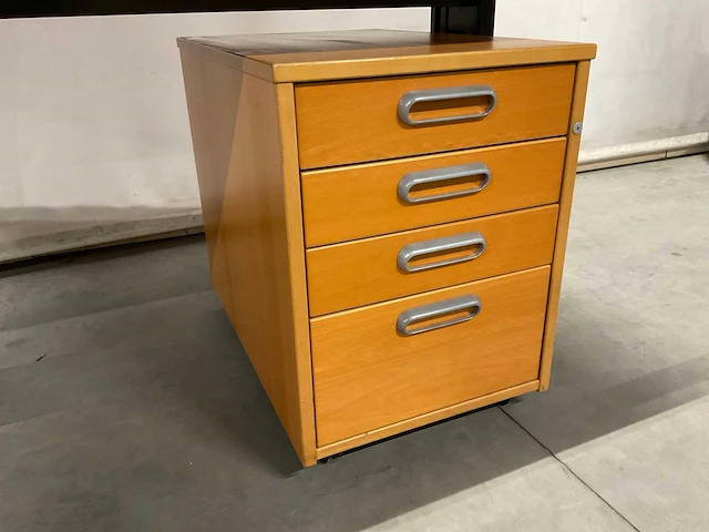 Bureautafel - afbeelding 3 van  3