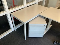 Bureautafel - afbeelding 1 van  1