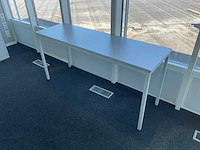 Bureautafel - afbeelding 1 van  1