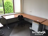 Bureautafel - afbeelding 1 van  9