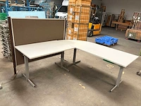 Bureautafels (2x) - afbeelding 1 van  2