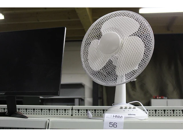 Bureauventilator tristar drie standen. margeproduct - afbeelding 1 van  2