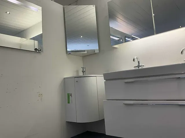 Burgbad badkamermeubelset - afbeelding 1 van  9