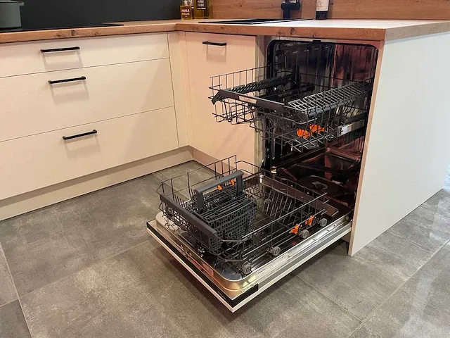 Burger - showroomkeuken - afbeelding 3 van  40