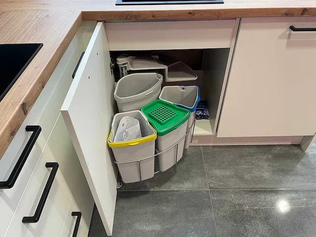 Burger - showroomkeuken - afbeelding 4 van  40
