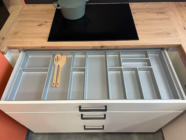 Burger - showroomkeuken - afbeelding 11 van  40