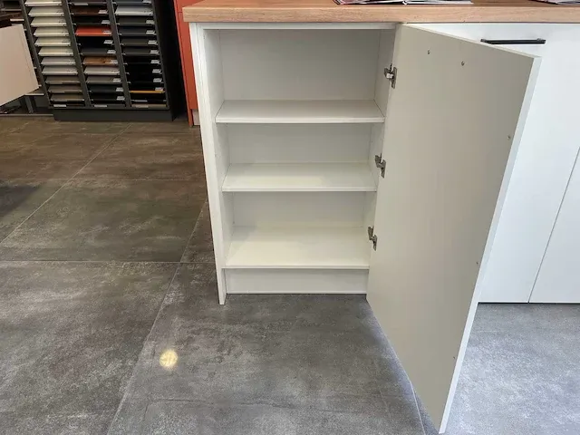 Burger - showroomkeuken - afbeelding 38 van  40
