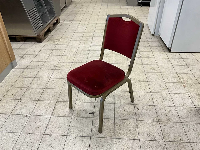 Burgess stapelstoelen (7x) - afbeelding 1 van  7