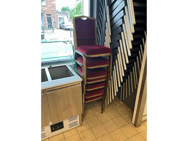 Burgess stapelstoelen (7x) - afbeelding 7 van  7