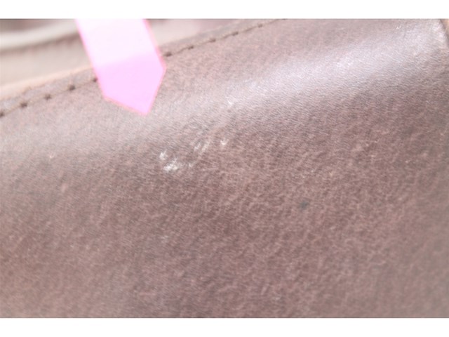 Burkely on the move unisex laptoptas 15 6'' met rits inclusief powerbank bruin - afbeelding 5 van  5