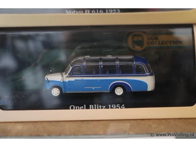 Bus collection kleinschaal voor volwassen verzamelaars, diverse soorten - 4 stuks - afbeelding 2 van  7