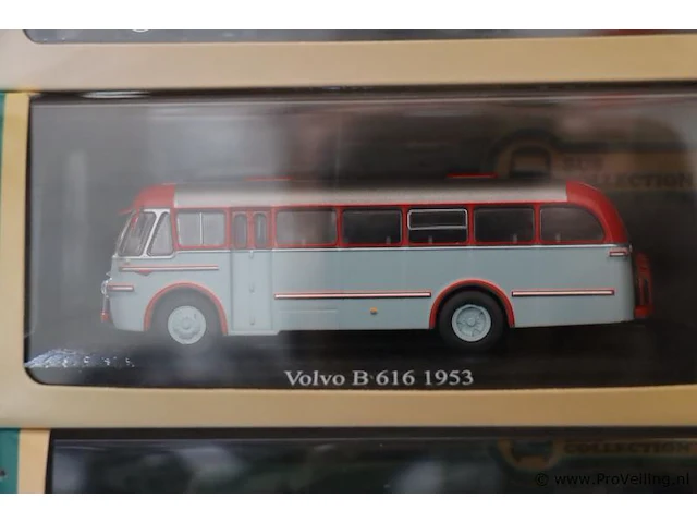 Bus collection kleinschaal voor volwassen verzamelaars, diverse soorten - 4 stuks - afbeelding 3 van  7