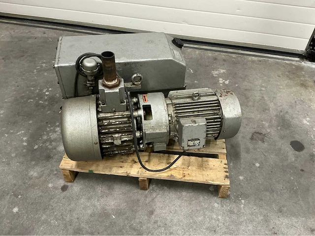 Busch 60112 vacuümpomp - afbeelding 2 van  8