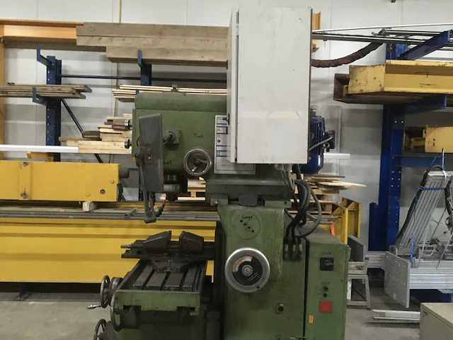 Busch freesmachine - afbeelding 10 van  12