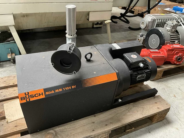 Busch mink mm 1104 bv vacuümpomp - afbeelding 1 van  9