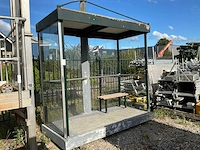 Bushok - afbeelding 1 van  6