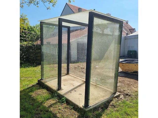 Bushokje - afbeelding 3 van  8
