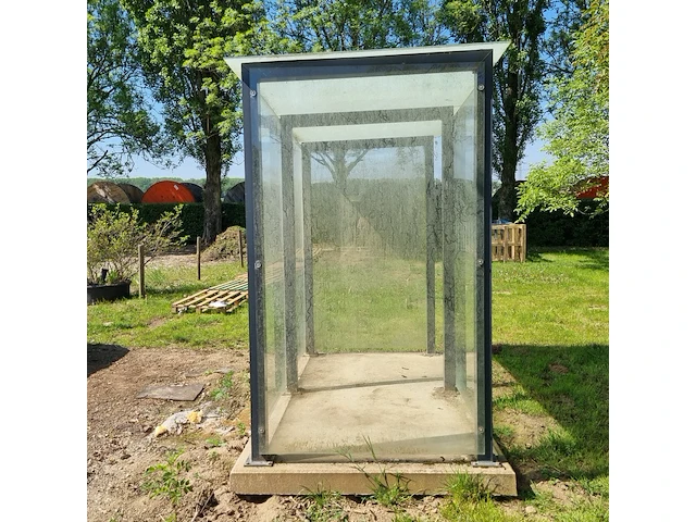 Bushokje - afbeelding 8 van  8