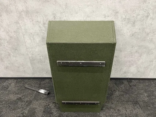 Buzzispace buzzihood - akoestische telefooncel - donker groen - afbeelding 6 van  14