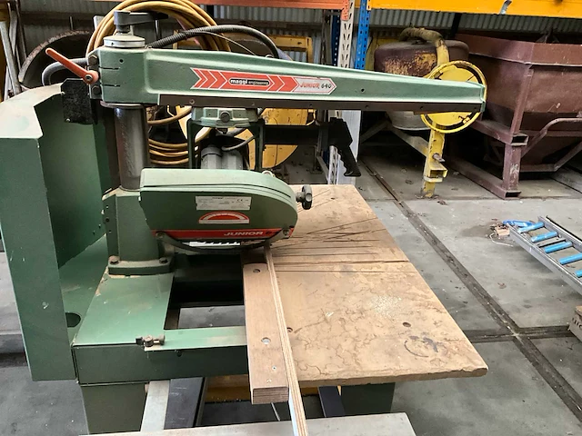 Bvm maggi junior 640p radiaalafkortzaagmachine - afbeelding 8 van  10