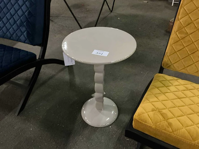 By-boo prinz bijzettafel - afbeelding 1 van  2