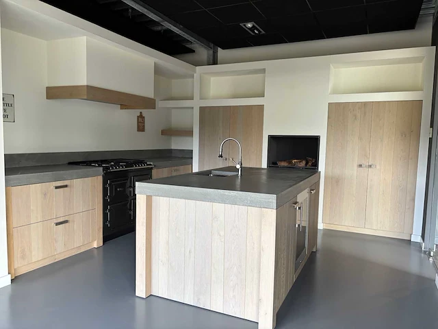 By marco verheijen - showroomkeuken (combinatiekavel kavels 16&17) - afbeelding 1 van  58
