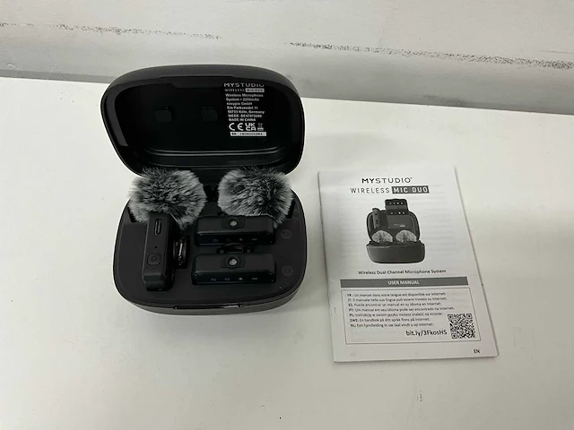 By-wm4 pro (boya) en wireless microphone kit (mystudio) - draadloze/bedrade lavalier-microfoonsets - afbeelding 2 van  8