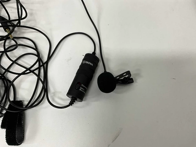 By-wm4 pro (boya) en wireless microphone kit (mystudio) - draadloze/bedrade lavalier-microfoonsets - afbeelding 6 van  8