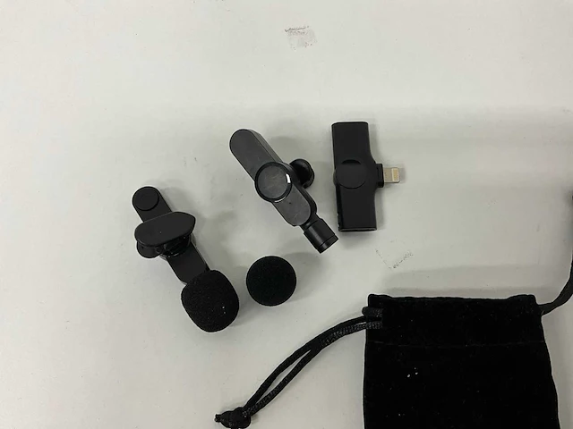 By-wm4 pro (boya) en wireless microphone kit (mystudio) - draadloze/bedrade lavalier-microfoonsets - afbeelding 7 van  8