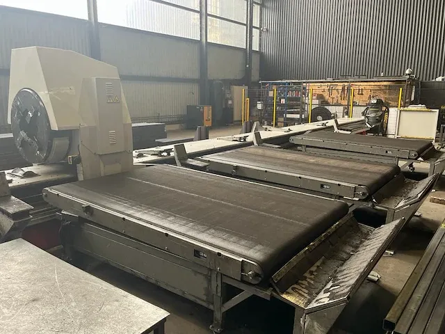 Bystronic - fl300 3d - lasersnijmachine - afbeelding 6 van  76